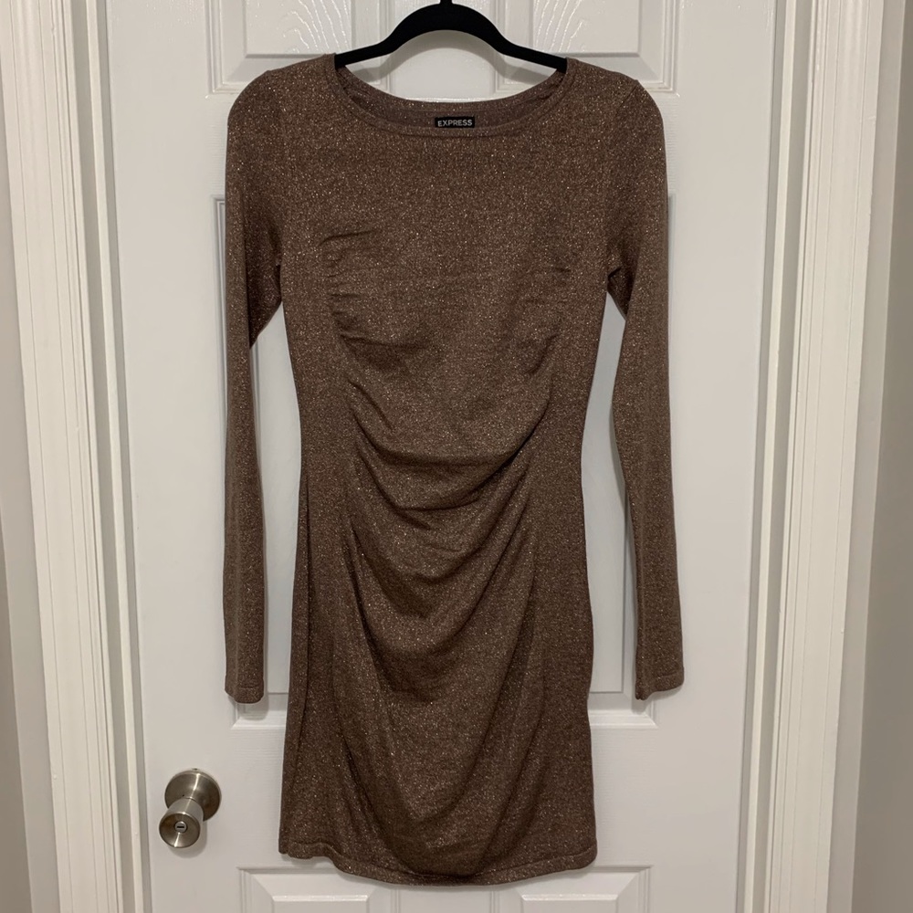 ⭐️Express Women’s Long Sleeve Body Fit Dress